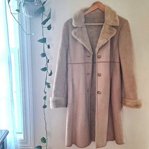 SOLD Penny Lane Coat